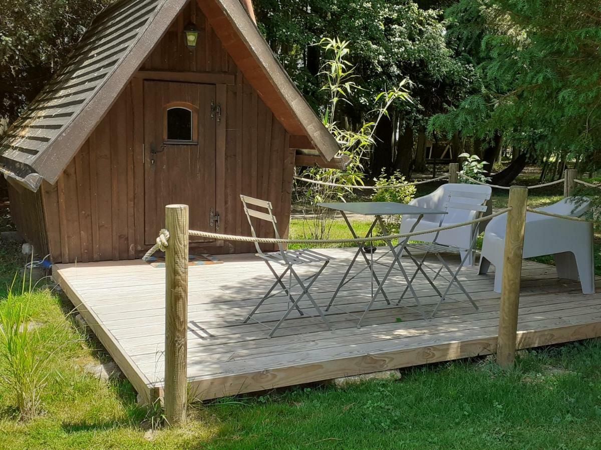 Cabane Aligote Saint-Albain Экстерьер фото